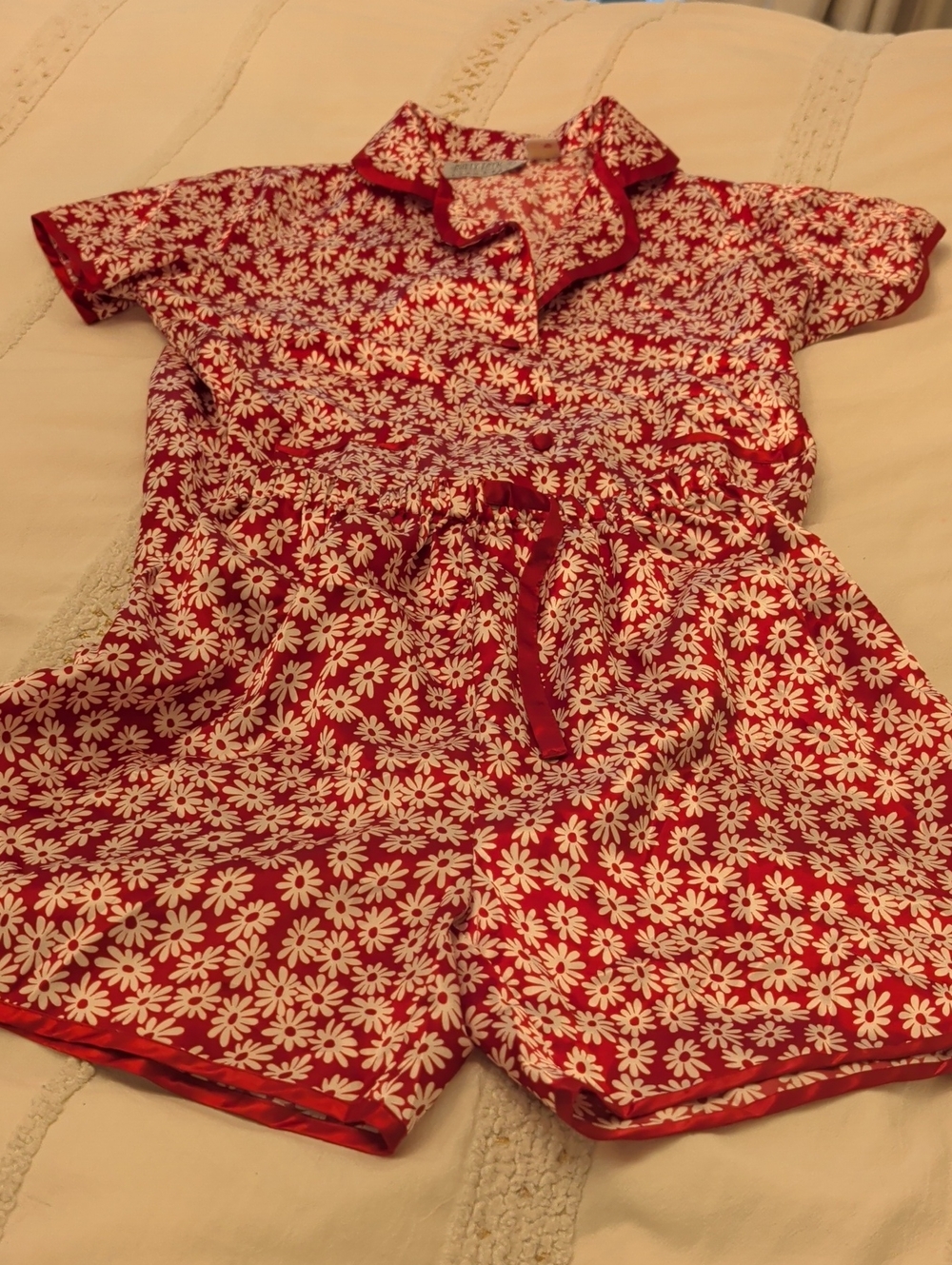 Red Daisy-Print Pajama Set